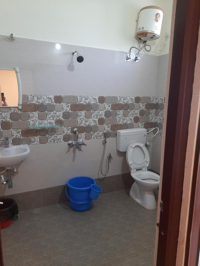 Grk Residency Hotel Gūduvāncheri Zewnętrze zdjęcie